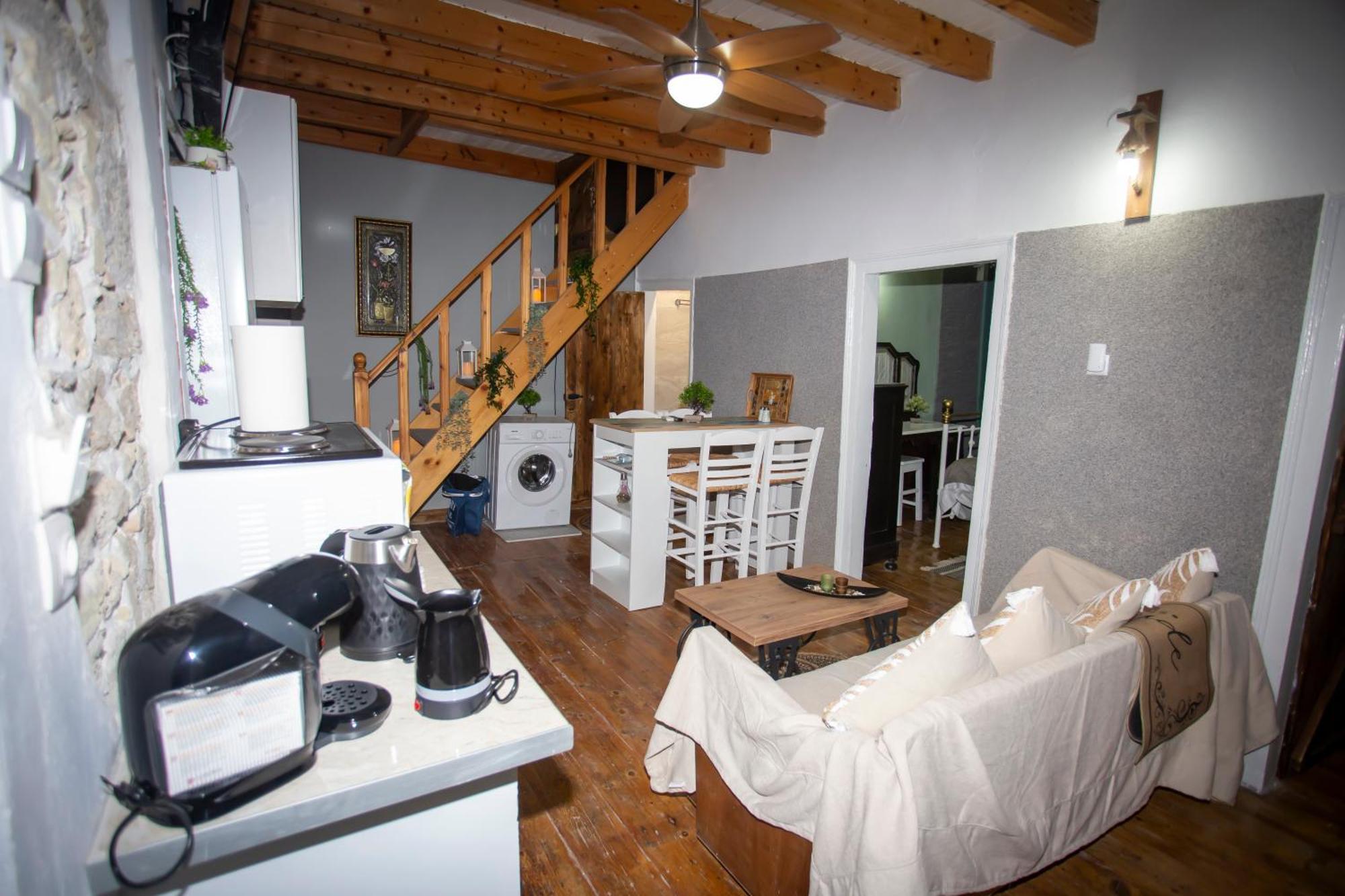 דירות מסונגי Archontissa Sea View House מראה חיצוני תמונה