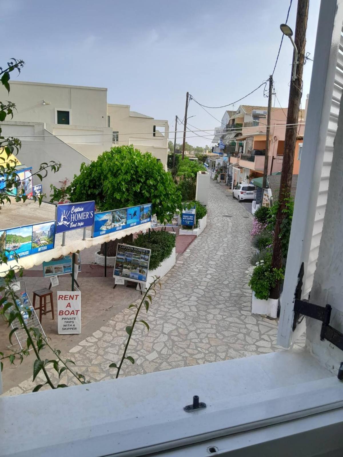 דירות מסונגי Archontissa Sea View House מראה חיצוני תמונה