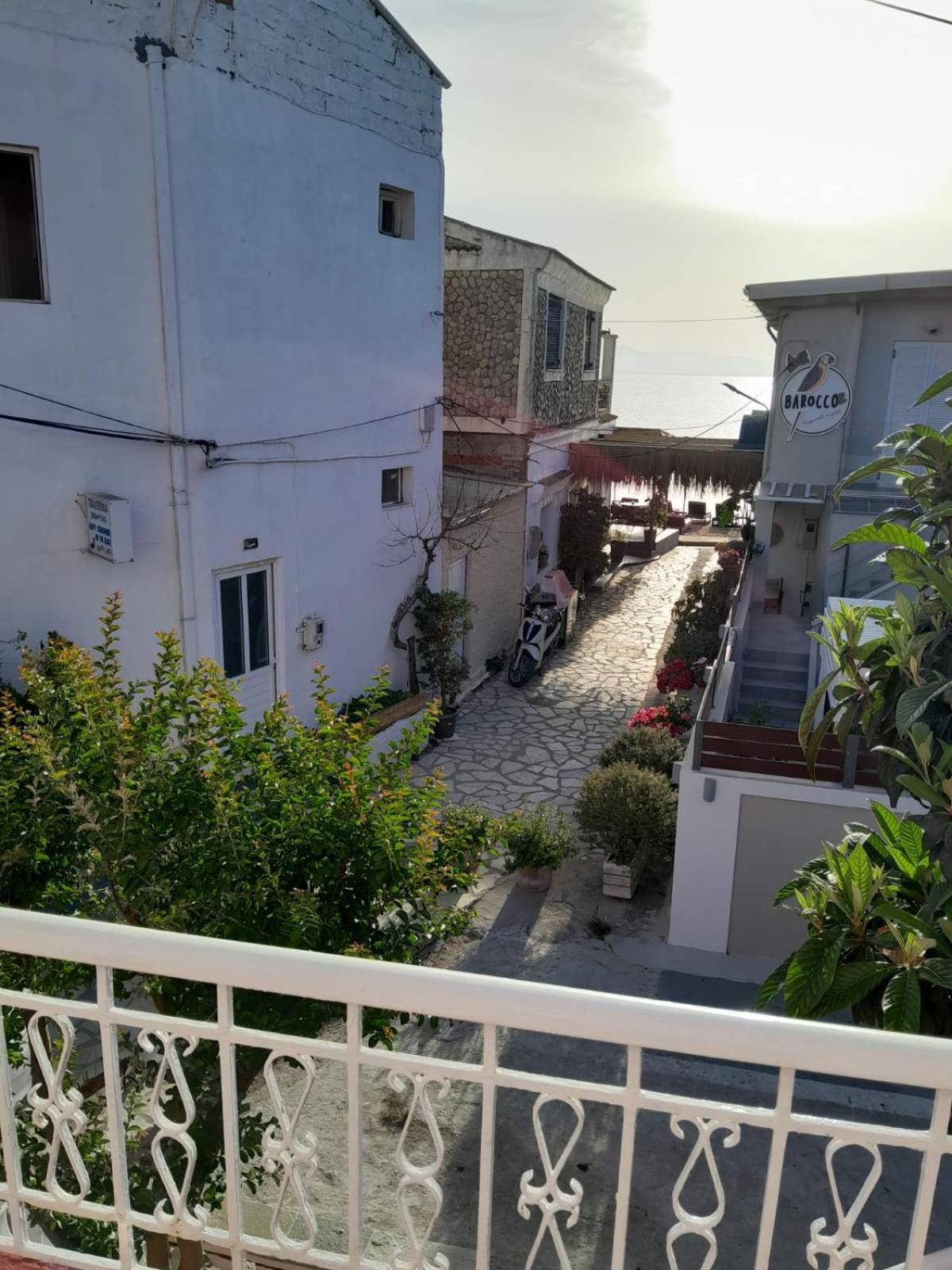 דירות מסונגי Archontissa Sea View House מראה חיצוני תמונה