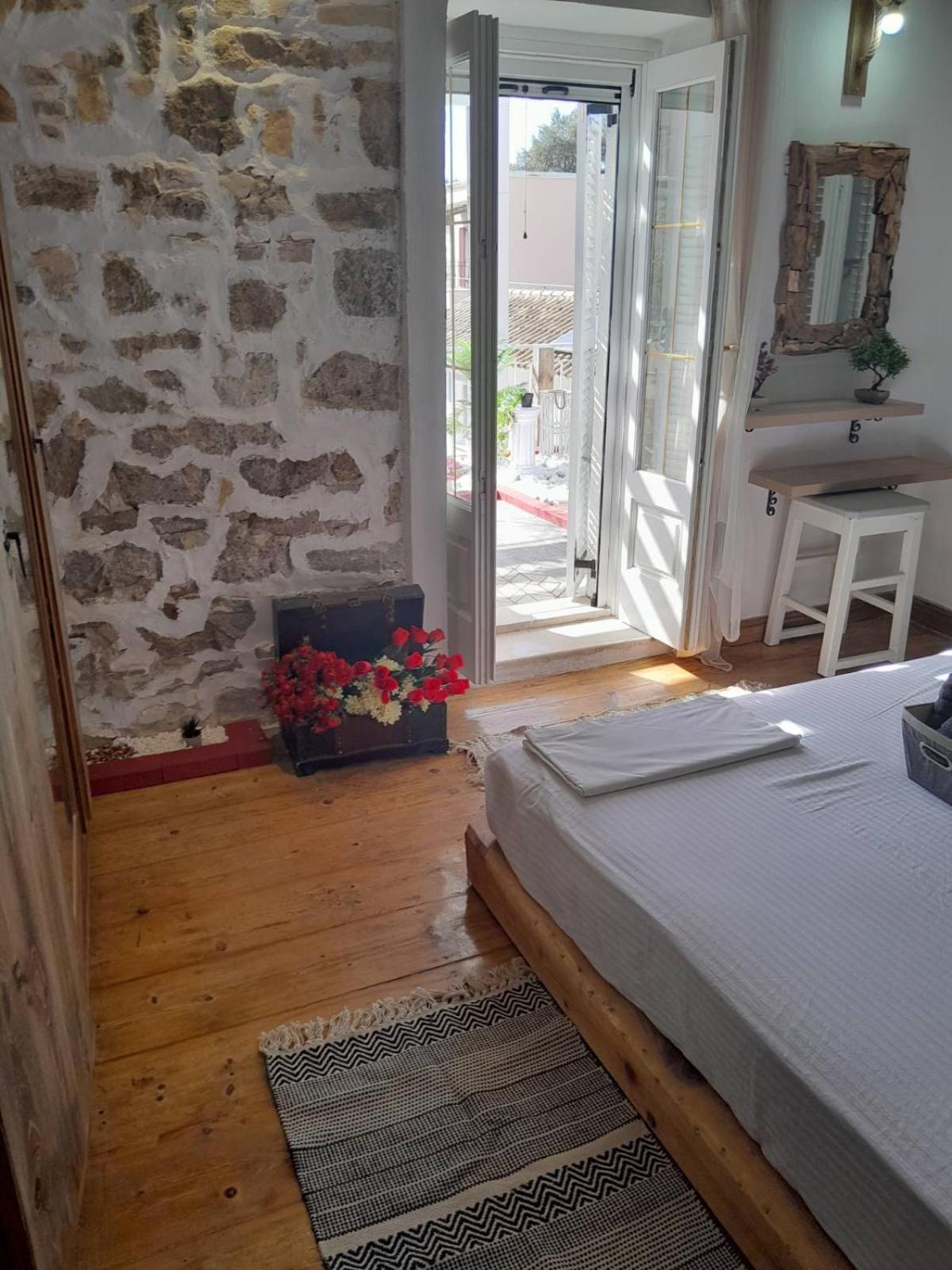 דירות מסונגי Archontissa Sea View House מראה חיצוני תמונה